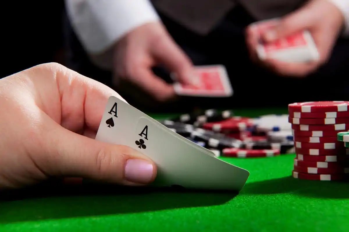 Tampilan aplikasi virus4d di smartphone menampilkan lobby permainan Bingo dan opsi streaming